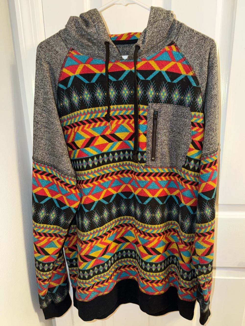 Empyre Surplus Gray Pullover Hoodie Mens XL Southwest Aztec Geometric Design